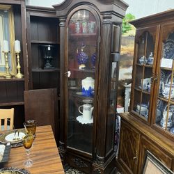 Vintage Curio Cabinet Display