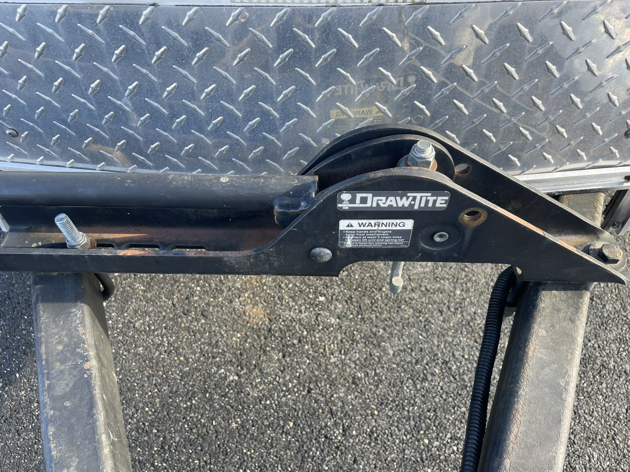Trailer Weight Distributing Hitch