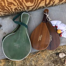 Vitesse vintage wood paddles