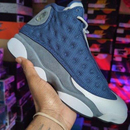 Jordan 13 Retro
Flint (2020) 414571 404