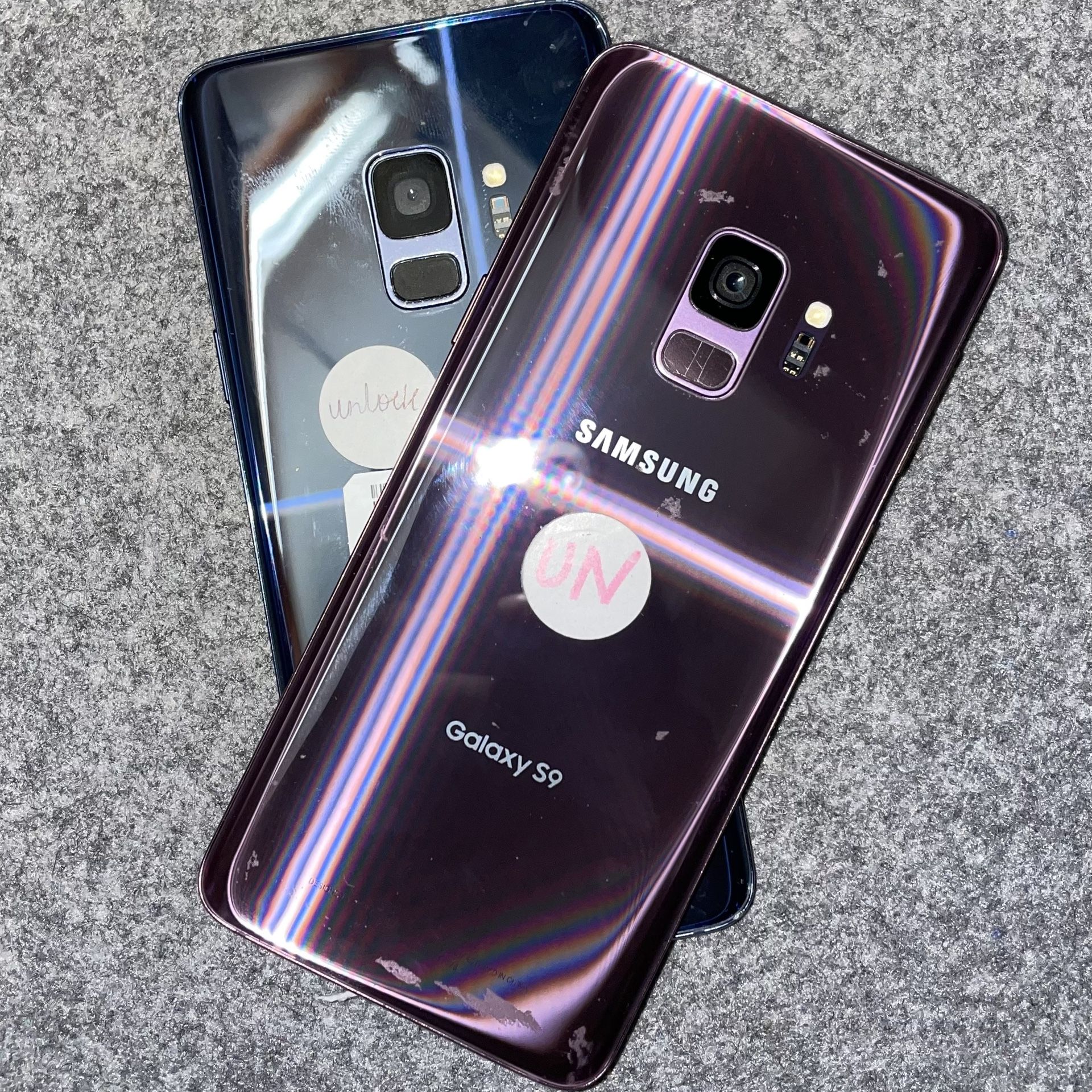 Samsung Galaxy S9 | Unlocked | Comes with store warranty| Free Cable & Charger | Unlocked | Comes with store warranty| Free Cable & Charger