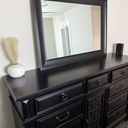 Large Dresser With Mirror