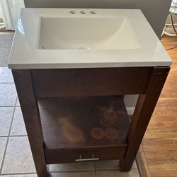 Bathroom Sink With Vanity 