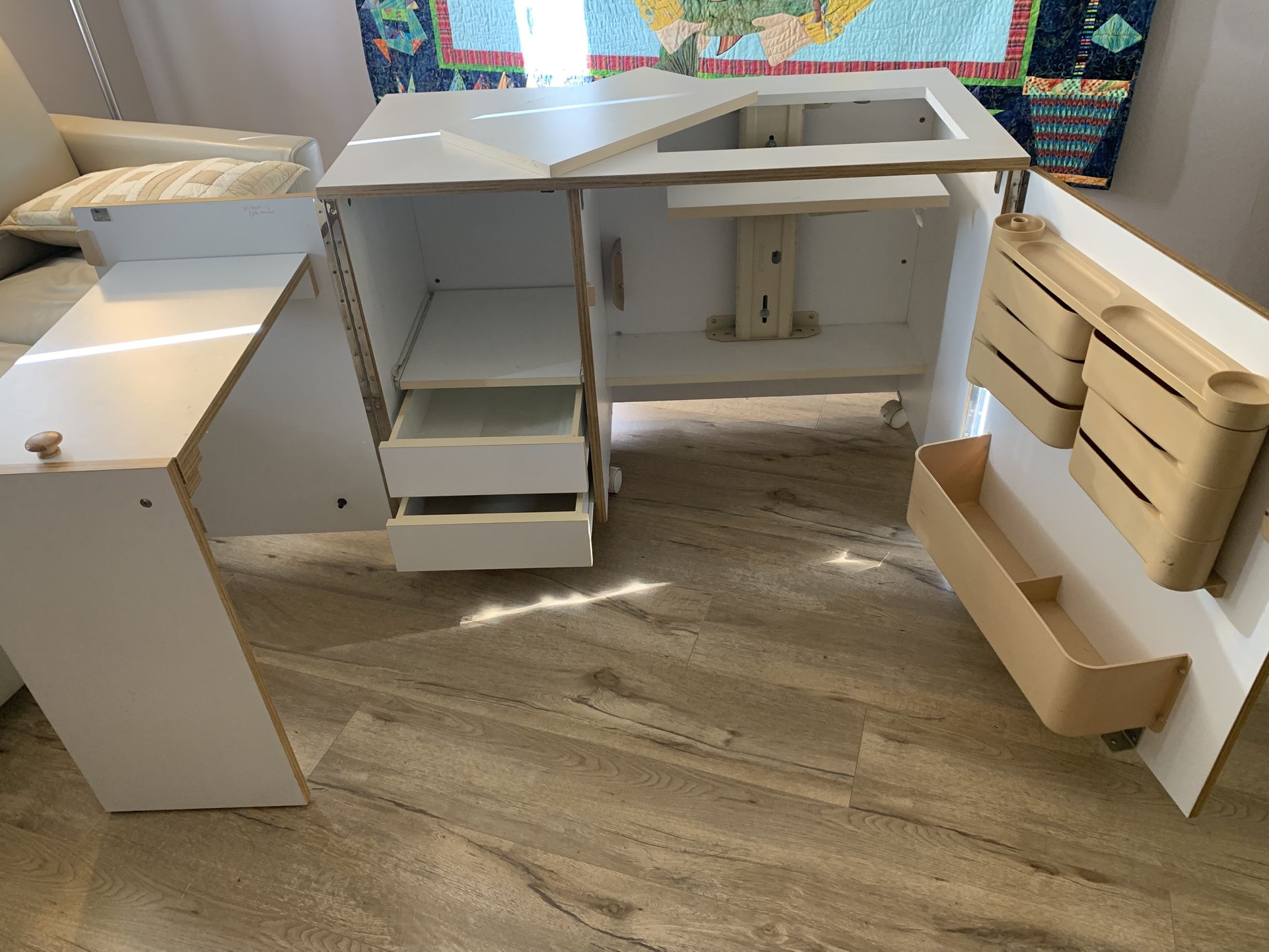 Koala Sewing Machine Cabinet