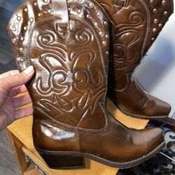 Women’s Leather Boots 9 1/2