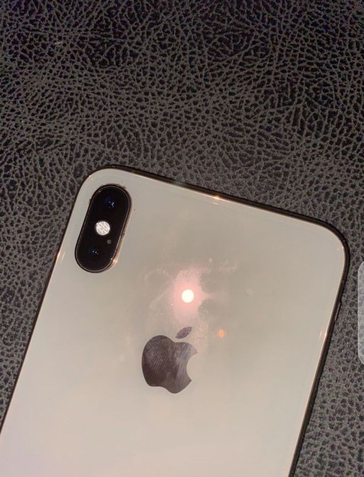 iPhone Xmas 64gb unlocked