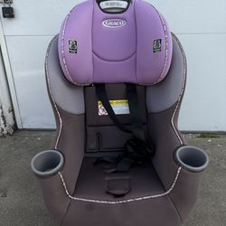 Graco car seat