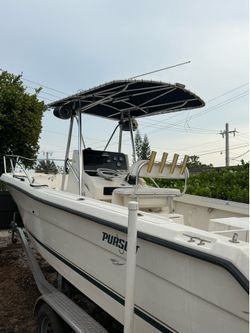 Bote Pursuit