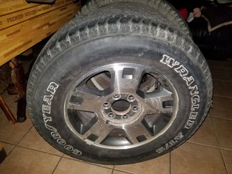 Ford wheels have 4 but three tires are the same