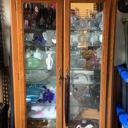 Beautiful Curio Cabinet 