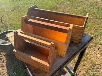 3 wood box carriers