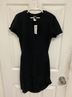 Black tshirt dress size small from Windsor