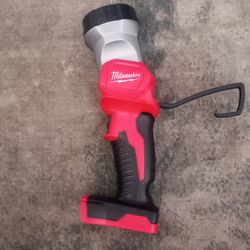 Milwaukee m18 Flashlight New $25 firm