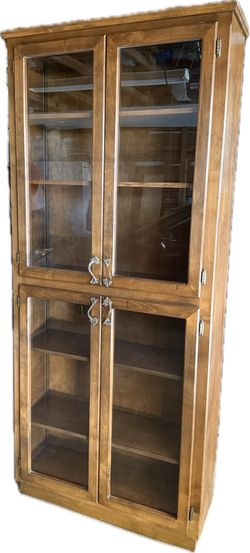 Tall Display Cabinet/Bookase