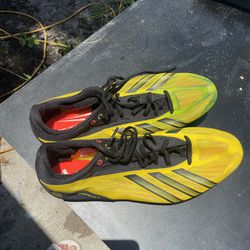 ADIDAS SPRINT STAR 4 TRACK AND FIELD SHOES 