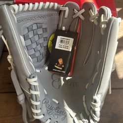 Softball Mitt
