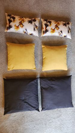 Throw Pillows