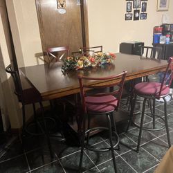 ✨ FOR SALE: Elegant Solid Wood Dining Table Set! ✨