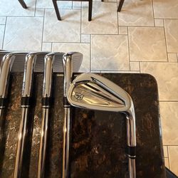 Wilson DynaPWR Forged irons 5-G