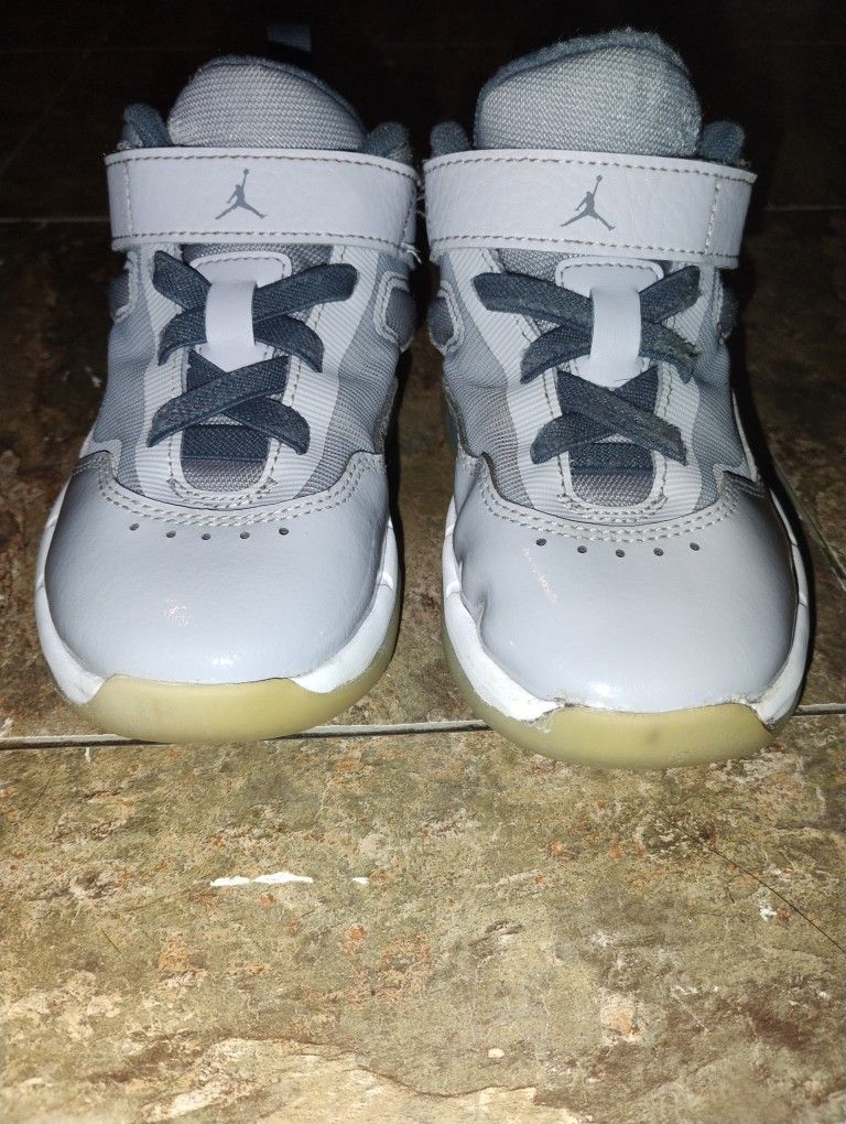 Jordan Stay Loyal 3 Preschool Boys' Shoe
