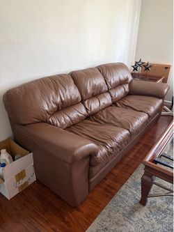 Large Leather Sofa & Loveseat