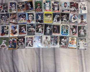 Baseball cards (40 total)