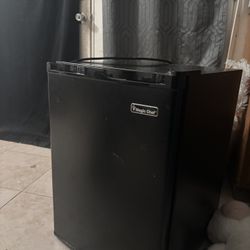 Mini Refrigerator 