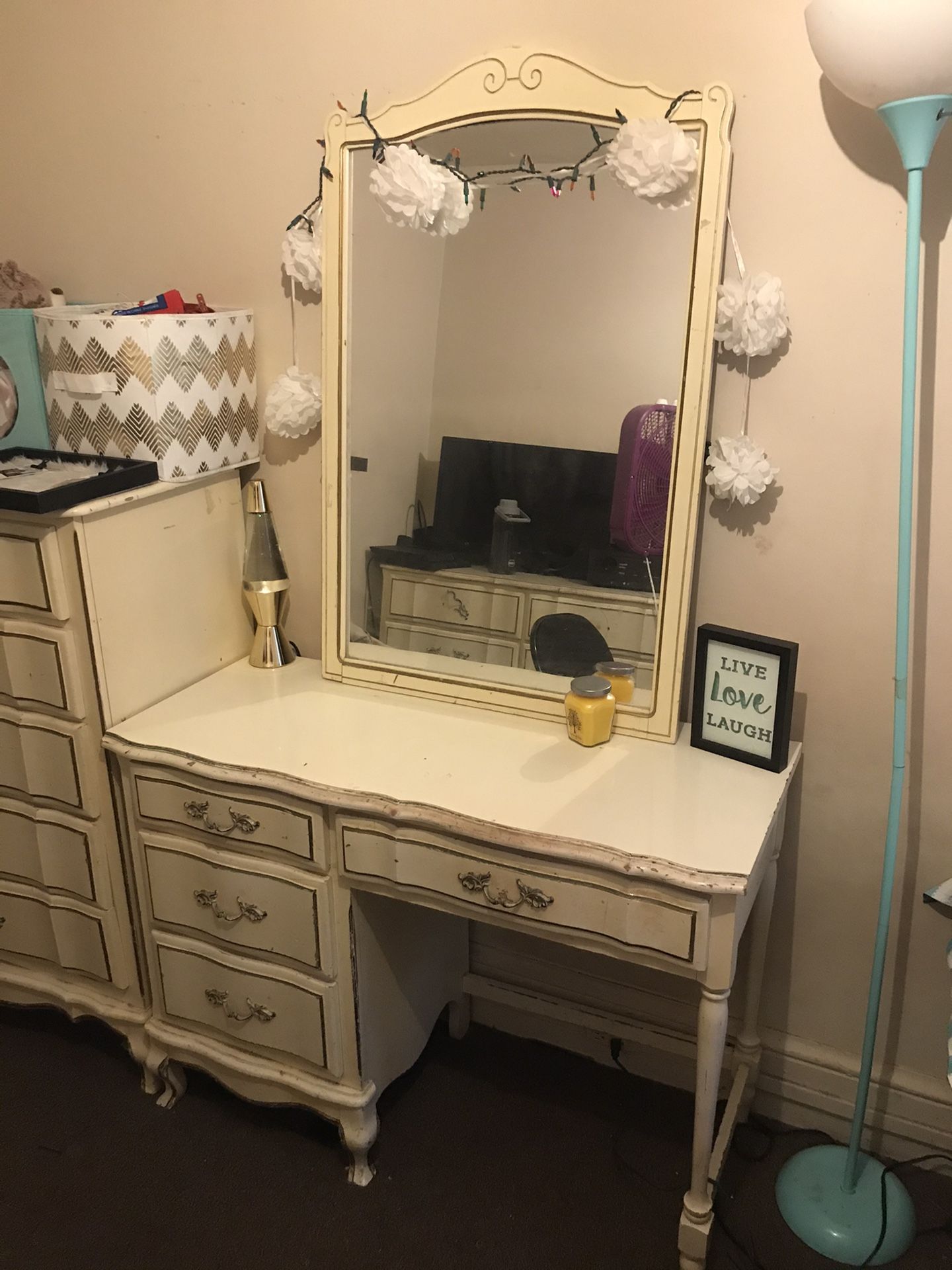 Desk and Drawer chest