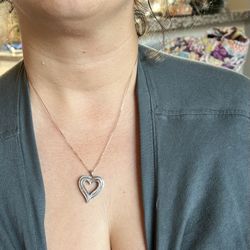 Valentine’s Day pendant with 1 cttw real diamonds, sterling silver heart, large size with gold overlay and rose gold plated chain 18 inches
