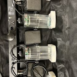 2 x’s Chauvet 4play CL