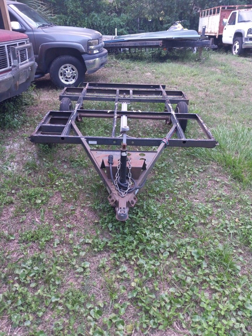Little Trailer 8 X8