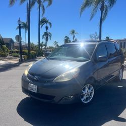 2006 Toyota sienna XLE