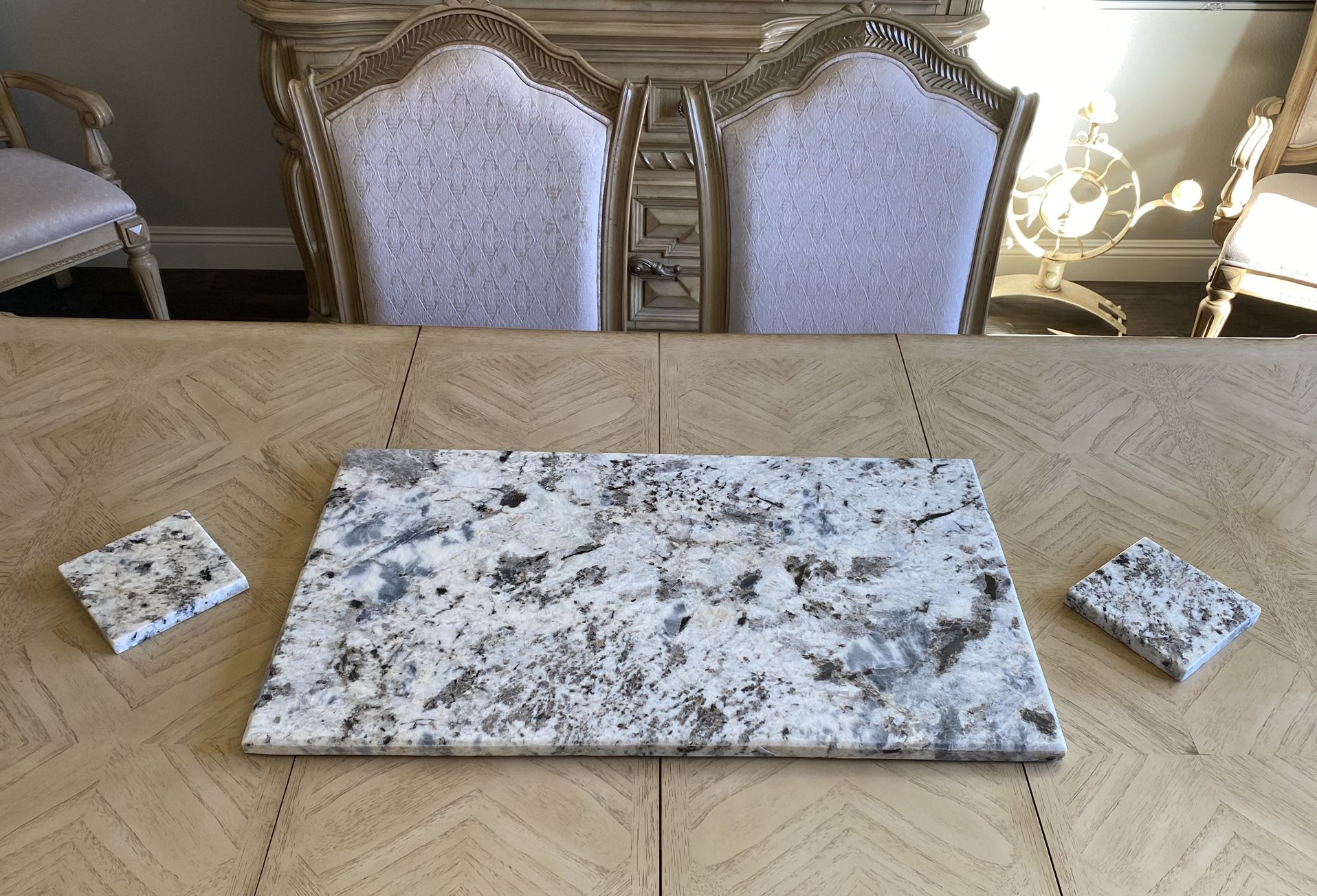 LARGE ‘GRANITE’ 3 PIECE SET - As New!