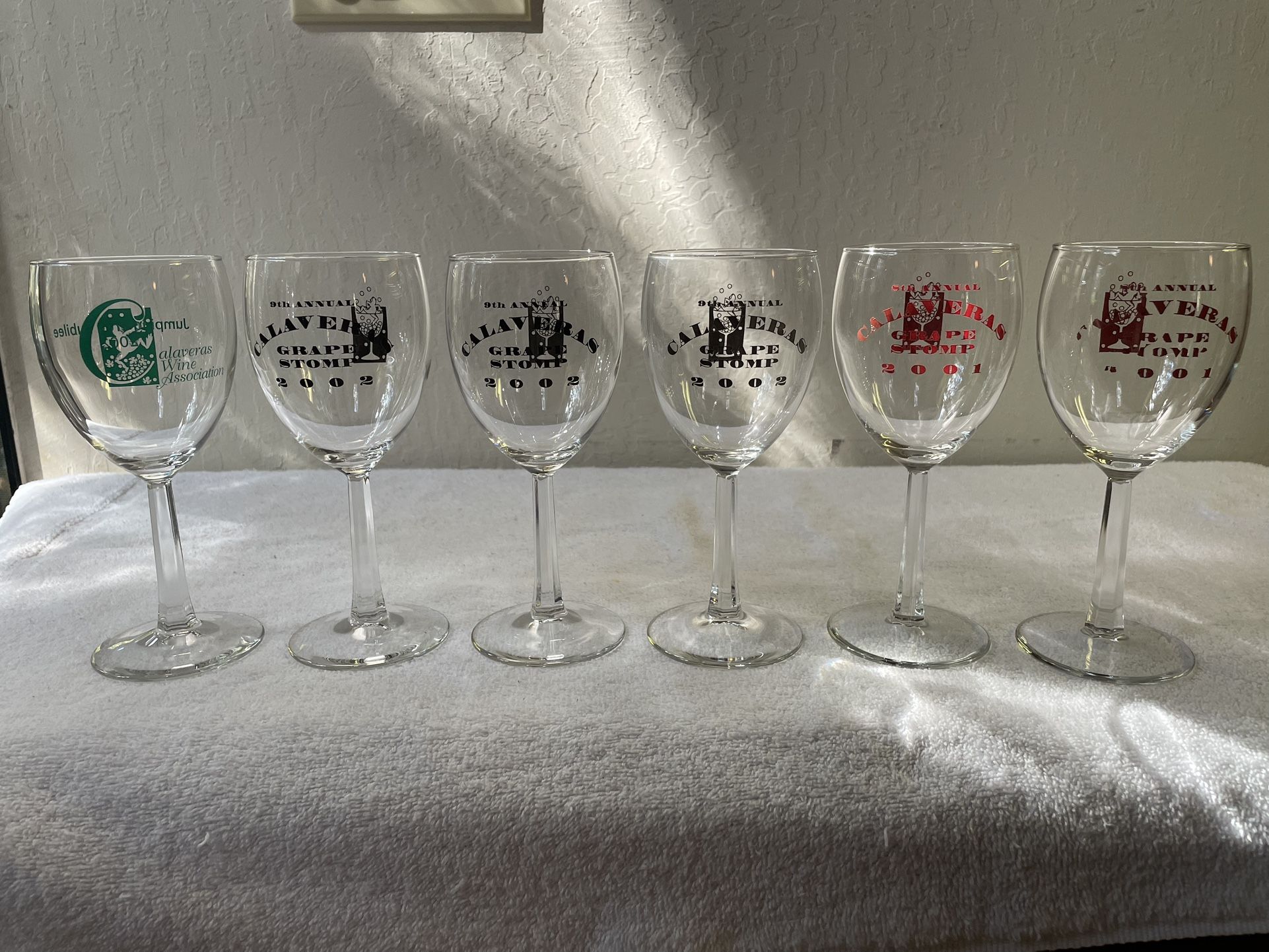 Frog Jump Wine Glasses 2001, 2002