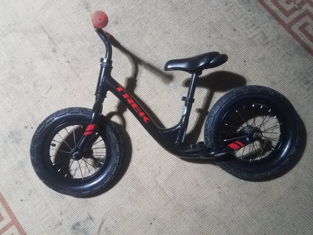(Two To Four Year Old)... Tyke... TREK Bicycle