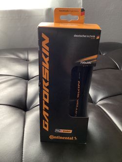 Continental Gator Skin tire