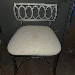Hillsdale Furniture Canal Street Vanity Stool, Pewter & Cream
