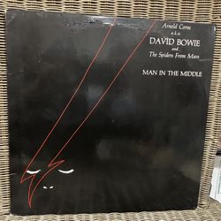 Arnold Corns “Man In The Middle” 12” Single