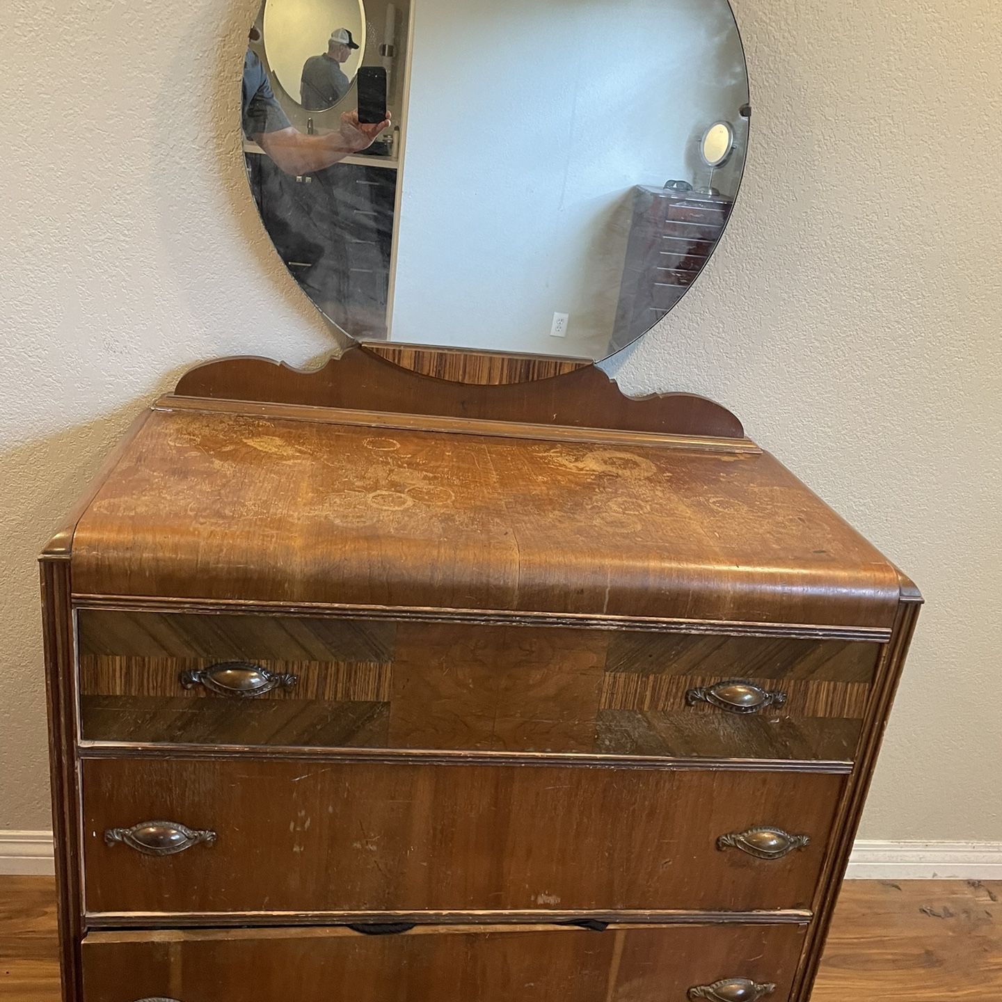vintage dresser with mirror for sale Art Deco antique dresser with mirror |