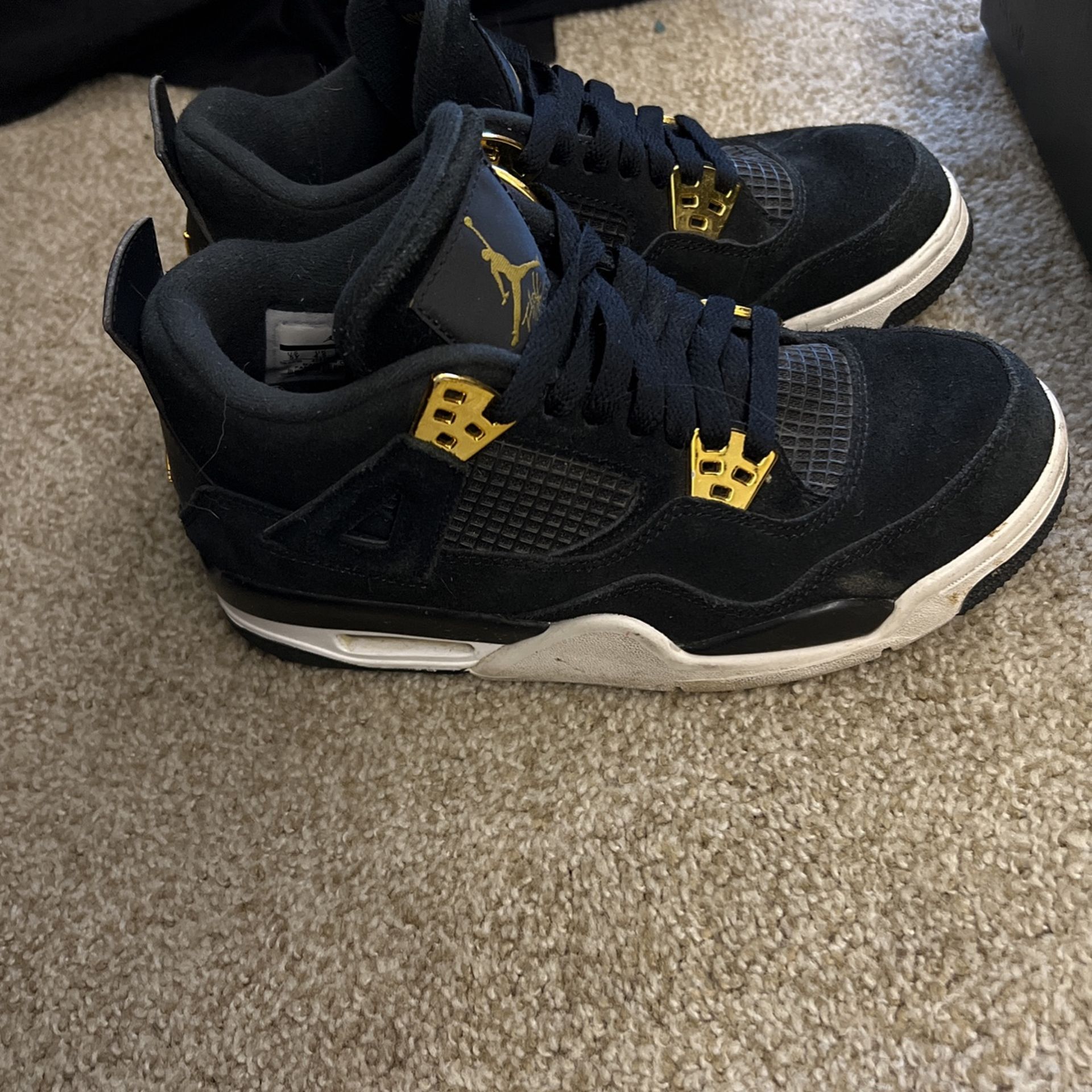 royalty 4s