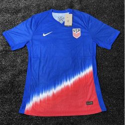 Nike USA jersey-large