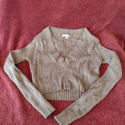 Charlotte Russe cropped sweater size Medium 