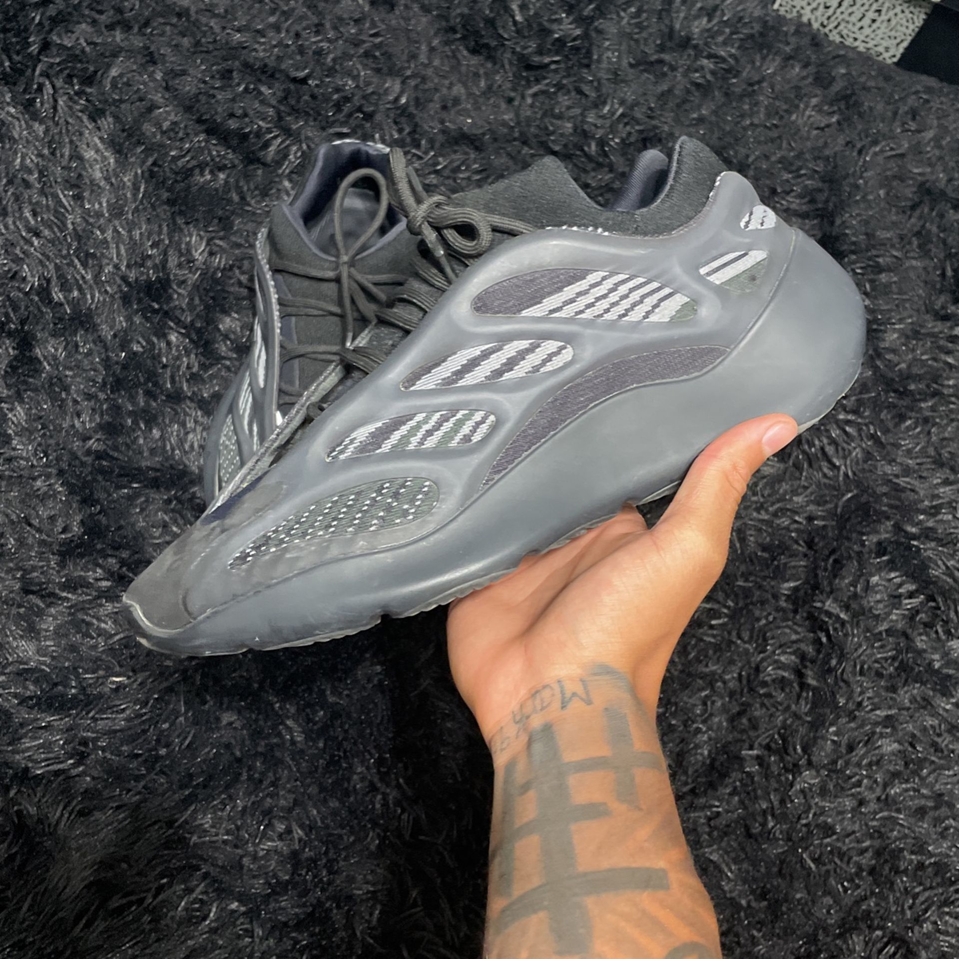 Adidas Yeezy 700 “Dark Glow”