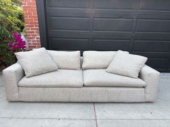 Living spaces utopia couch free delivery nearby