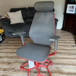 Office / Gamers Chair Brand New/never Uses