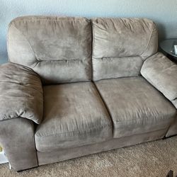 Set Of Couch’s 