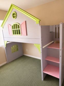 Loft doll house bunk bed