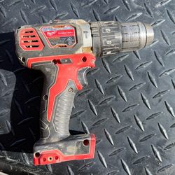 Milwaukee M12 3/8” Hammer Drill/Driver – Tool Only
