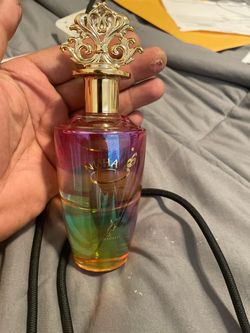 Women perfume
