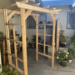 Garden Arbor 